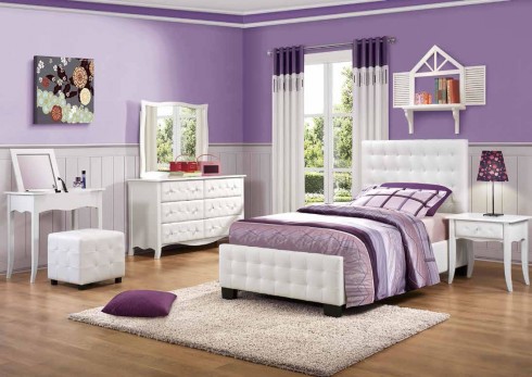 Trang trí phòng ngủ với màu tím